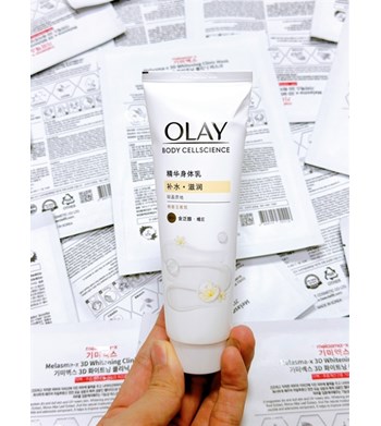 Dưỡng thể  Olay Body Cellscience B5 + Vitamin E Body Lotion 90gr