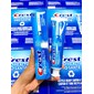 Kem đánh răng Crest Pro-Health Whitening Fluoride Tooth-Paste 130ml