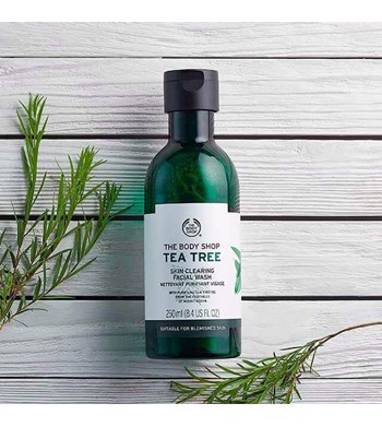 Sữa Rửa Mặt The Body Shop Tea Tree 