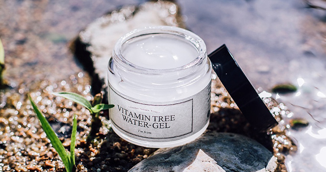 gel duong am im from vitamin tree water gel 75gr hop hinh anh 1