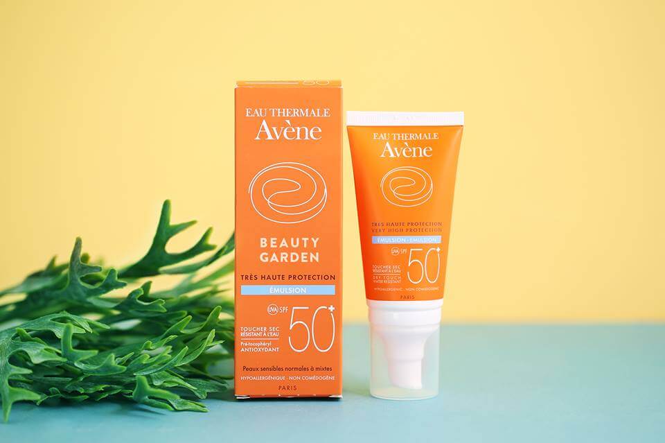 Kem chống nắng Avene Very High Protection Emulsion SPF50+ Kem chống nắng Avene Very High Protection Emulsion SPF50+
