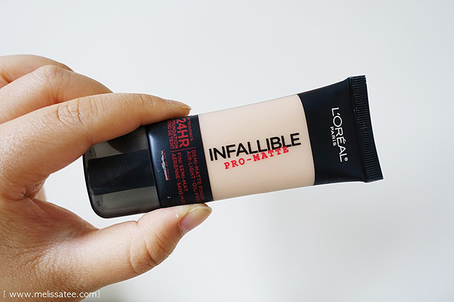 review kem nen infallible promatte foundation hinh anh 4