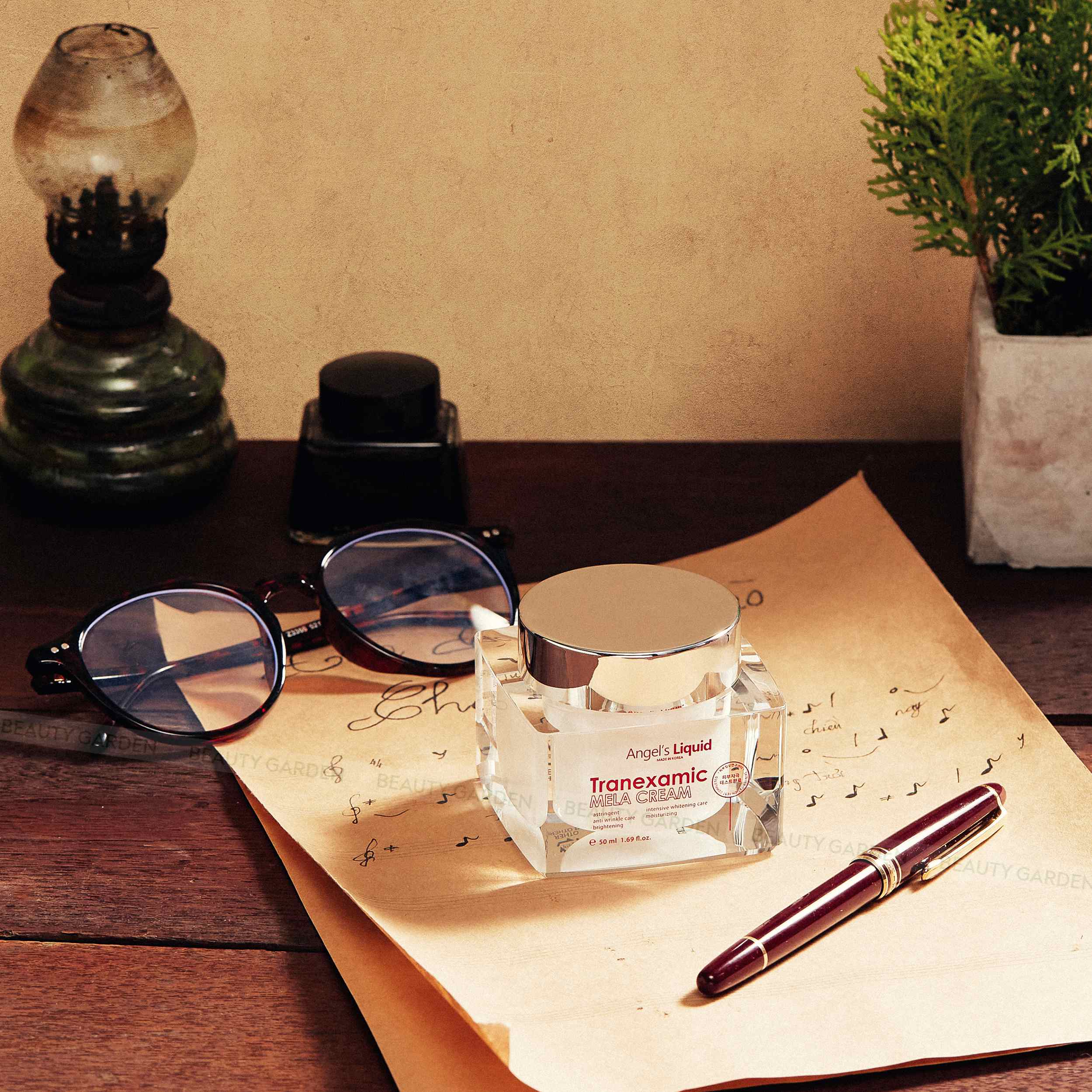 kem duong trang da angels liquid tranexamic mela cream 50ml hinh anh 1