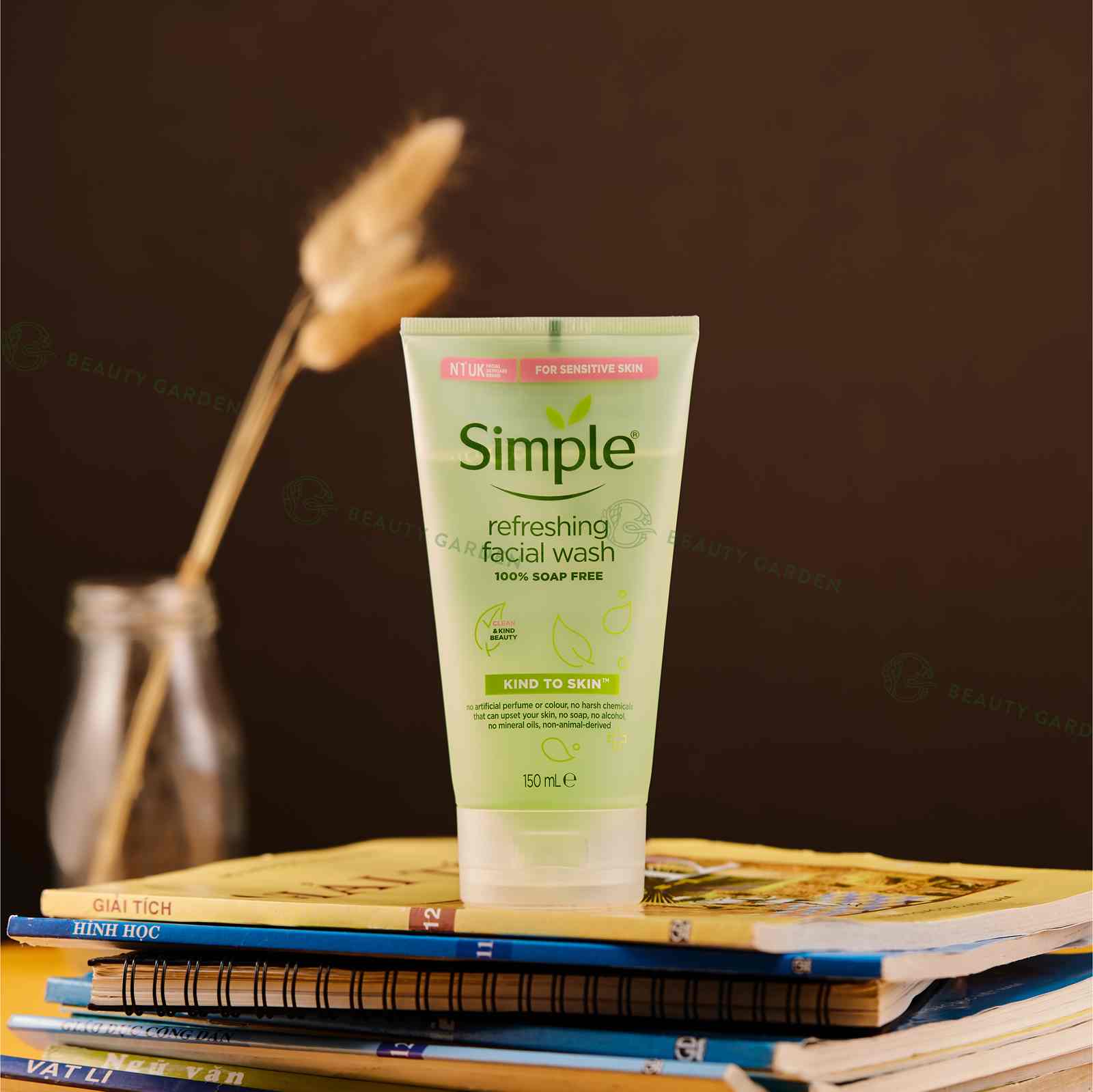 sua rua mat cho da nhay cam gel kind to skin refreshing facial wash gel 150ml hinh anh 1