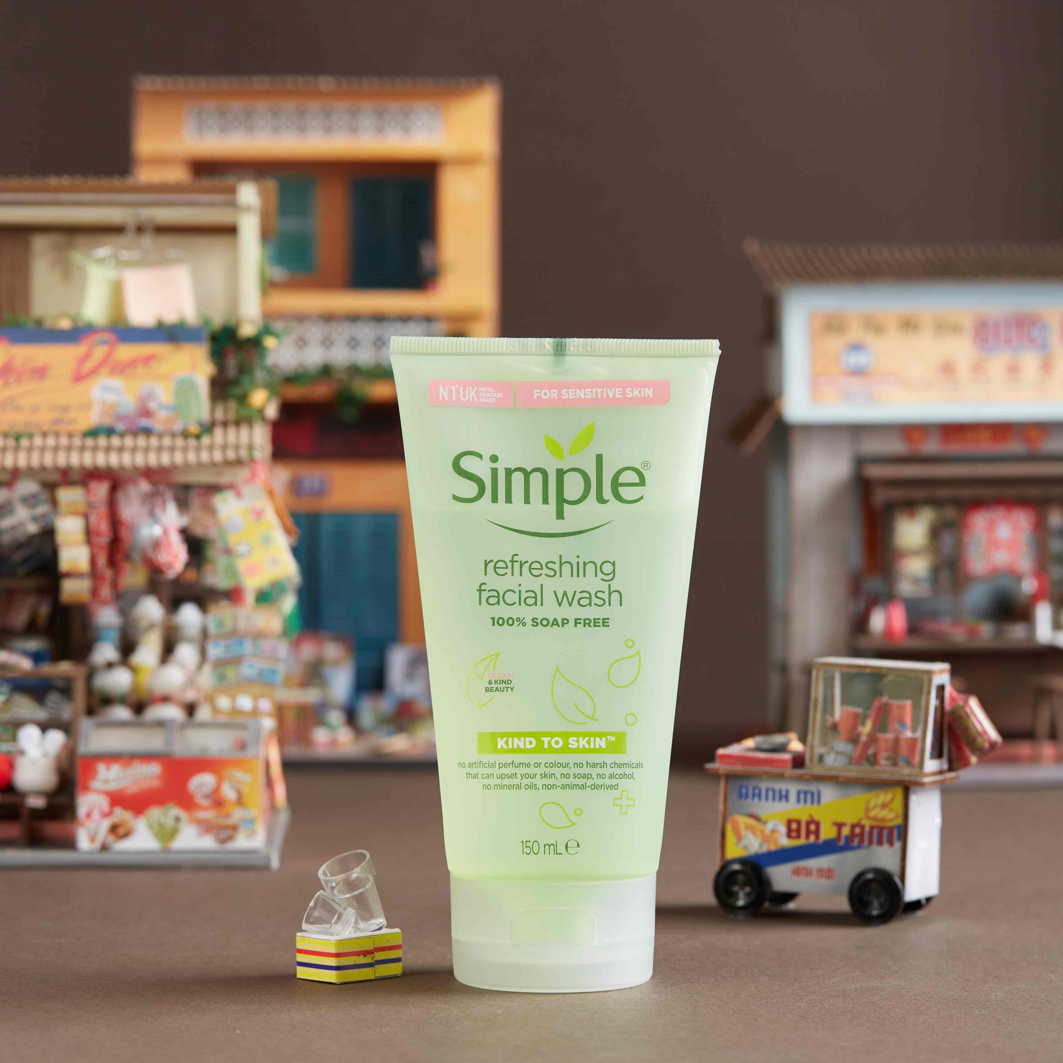 sua rua mat cho da nhay cam gel kind to skin refreshing facial wash gel 150ml hinh anh 1